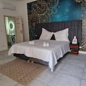 https://juwel-apartments-krakw-indyjski-29.krakowhotelspoland.com